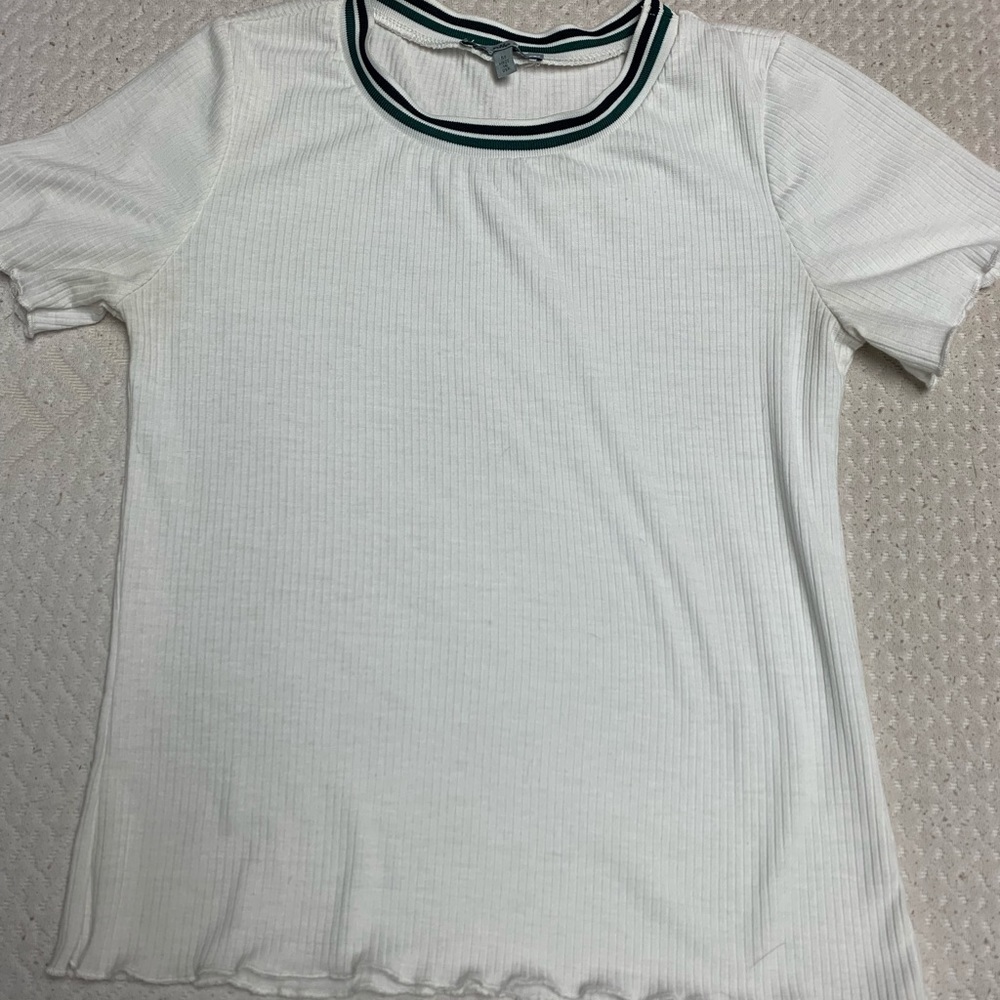 Charlotte Russe short sleeve, white, size M